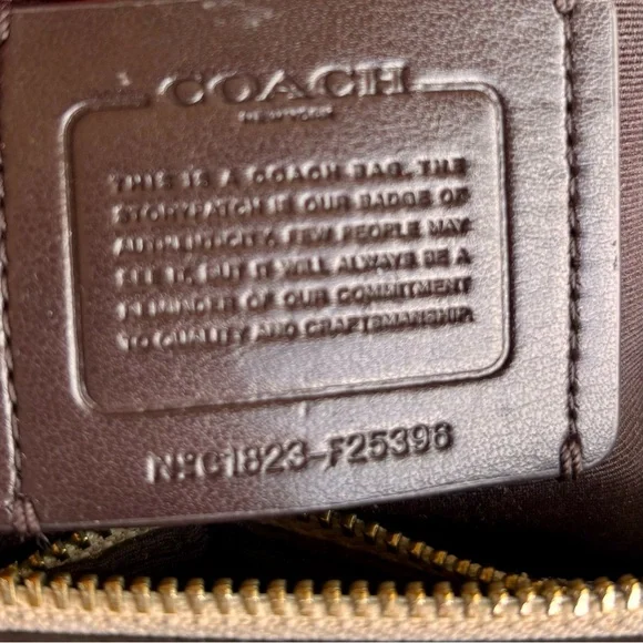 COACH Signature Stripe Gallery Tote F25996 Beige White Canvas Shoulder Bag - Picture 14 of 14